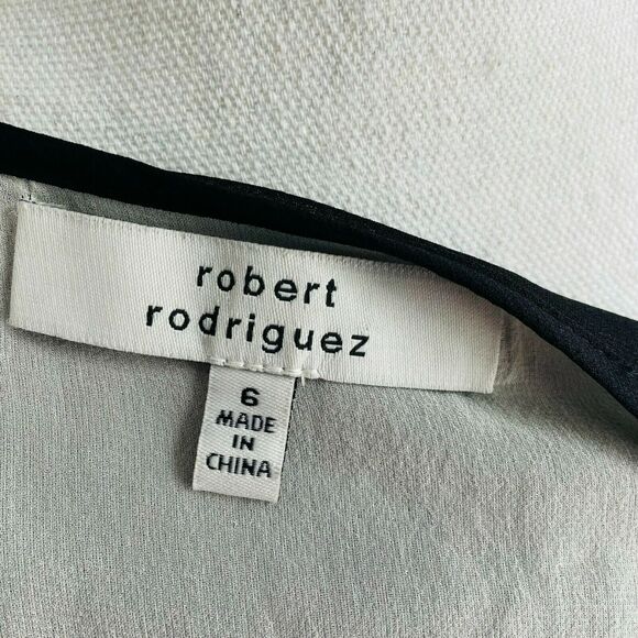 Robert Rodriguez Blouse 100% Silk Peasant Top V Neck Long Sleeve Black Size 6 - Picture 8 of 10